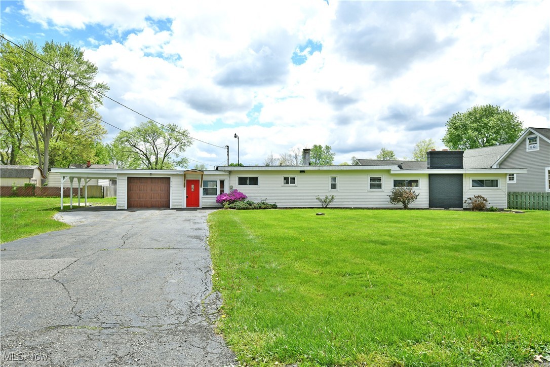 819 Coleridge Avenue, Warren, Ohio image 1