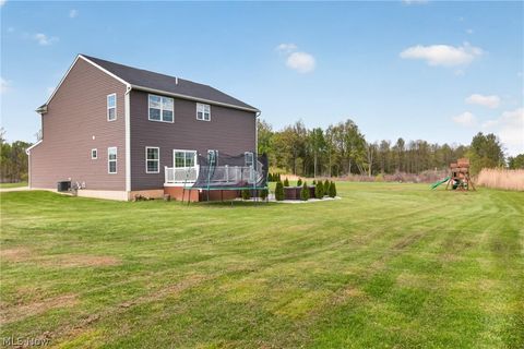 Tiny photo for 1116 Keenan Court, Grafton, OH 44044 (MLS # 5208991)
