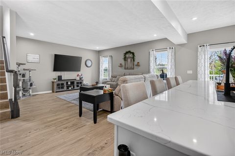 Tiny photo for 1116 Keenan Court, Grafton, OH 44044 (MLS # 5208991)