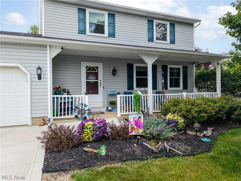 4153 Rolling Hills
