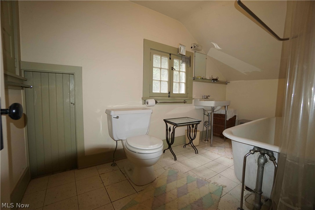 Mayfield 01 - Residential