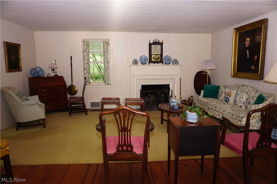 Mayfield 01 - Residential