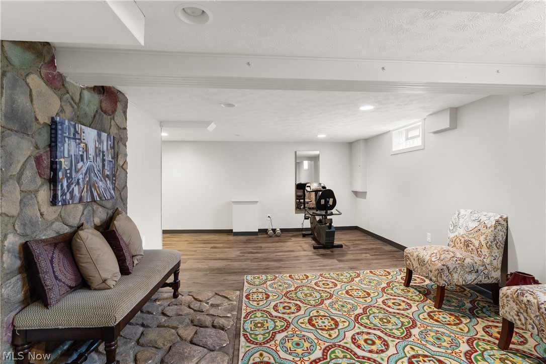 Waverly Knolls - Residential