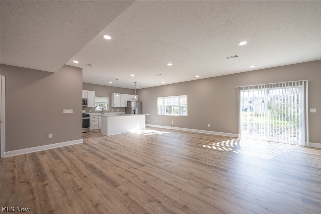 Pauline H Roth Sub - Residential