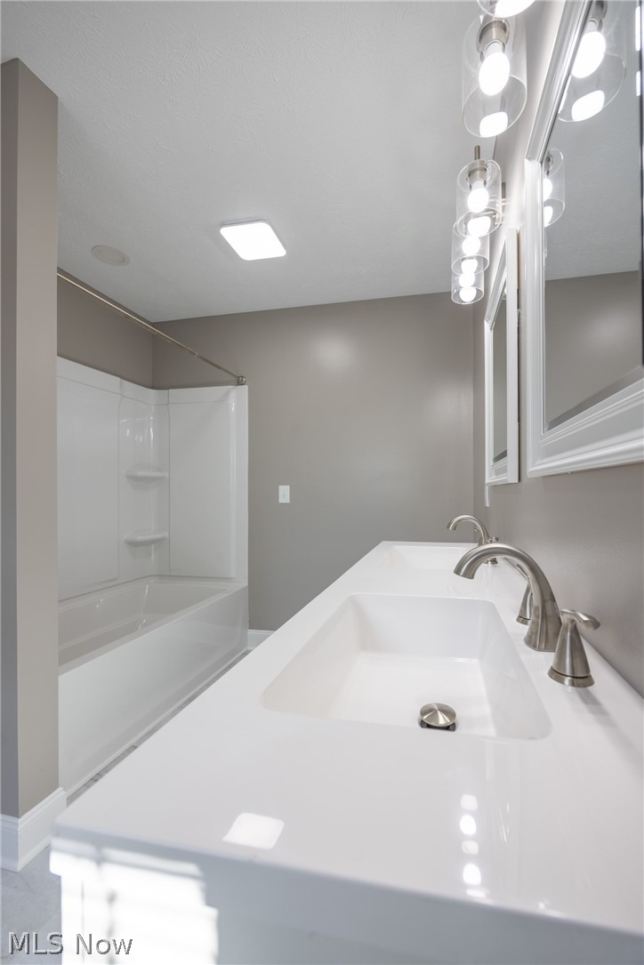 Pauline H Roth Sub - Residential