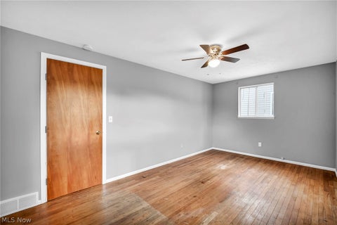Tiny photo for 122 Courtland Boulevard, Eastlake, OH 44095 (MLS # 5254595)