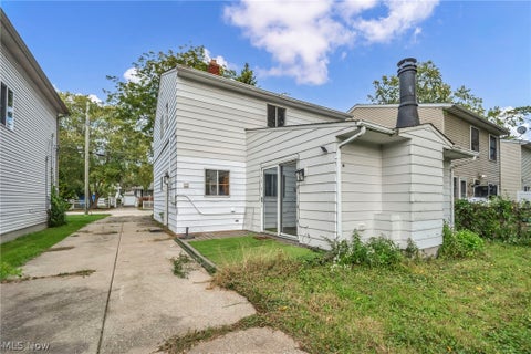 Tiny photo for 122 Courtland Boulevard, Eastlake, OH 44095 (MLS # 5254595)