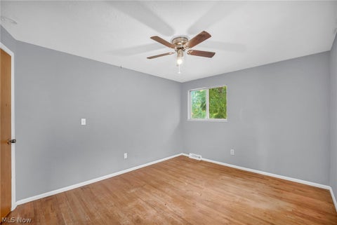 Tiny photo for 122 Courtland Boulevard, Eastlake, OH 44095 (MLS # 5254595)