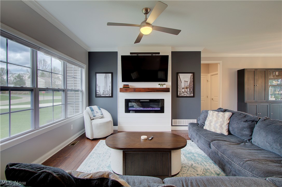 Pinecrest Mdw #1 - Residential