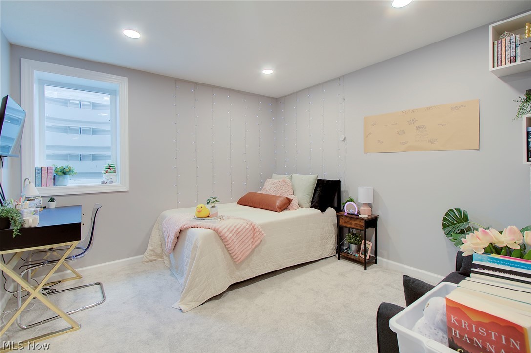 Pinecrest Mdw #1 - Residential