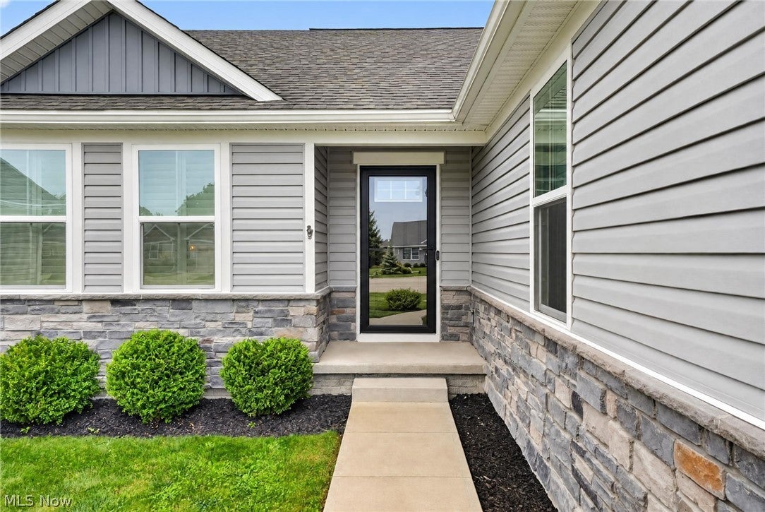 3890 Red Creek Court