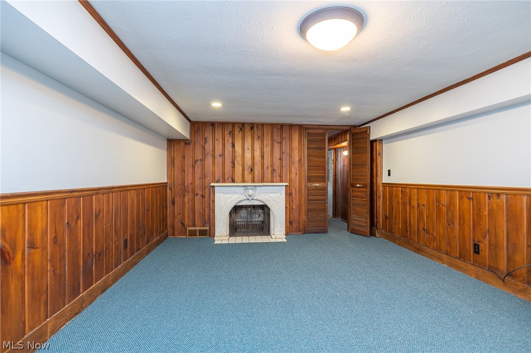 Chagrin Riverview - Residential