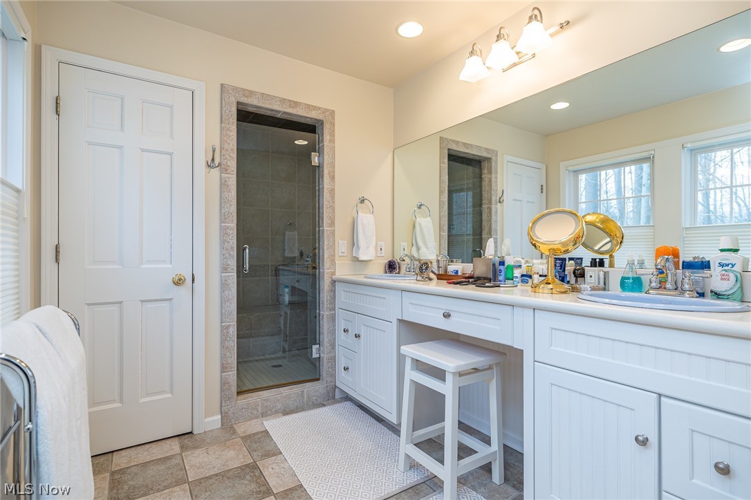 Chagrin Riverview - Residential