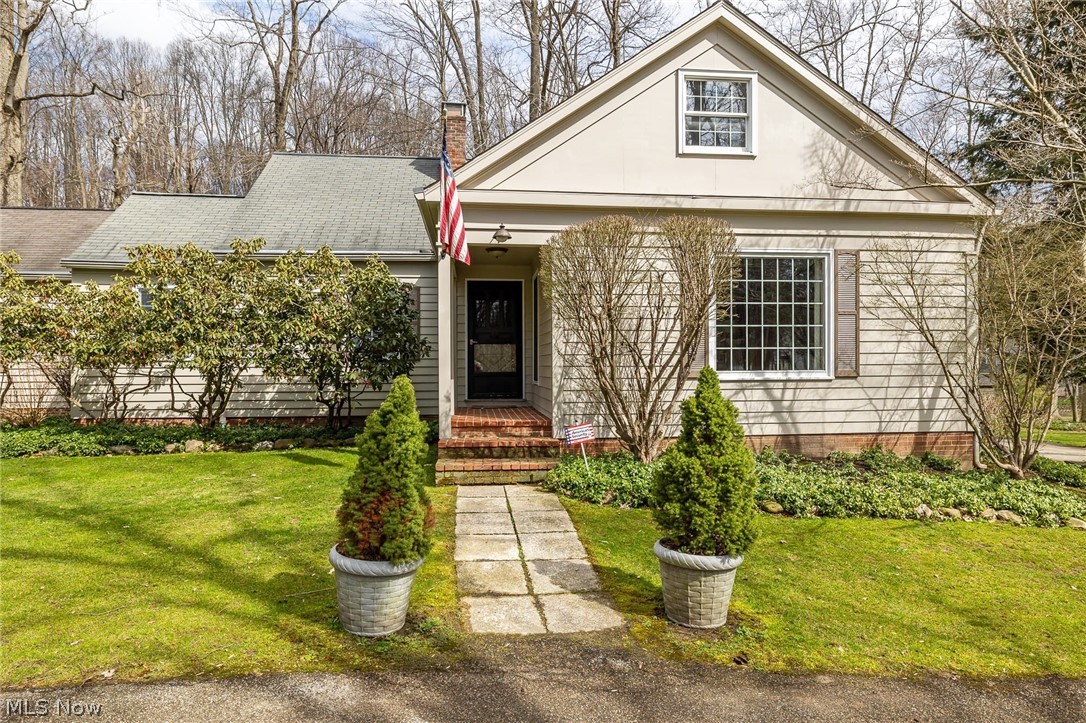 Chagrin Riverview - Residential