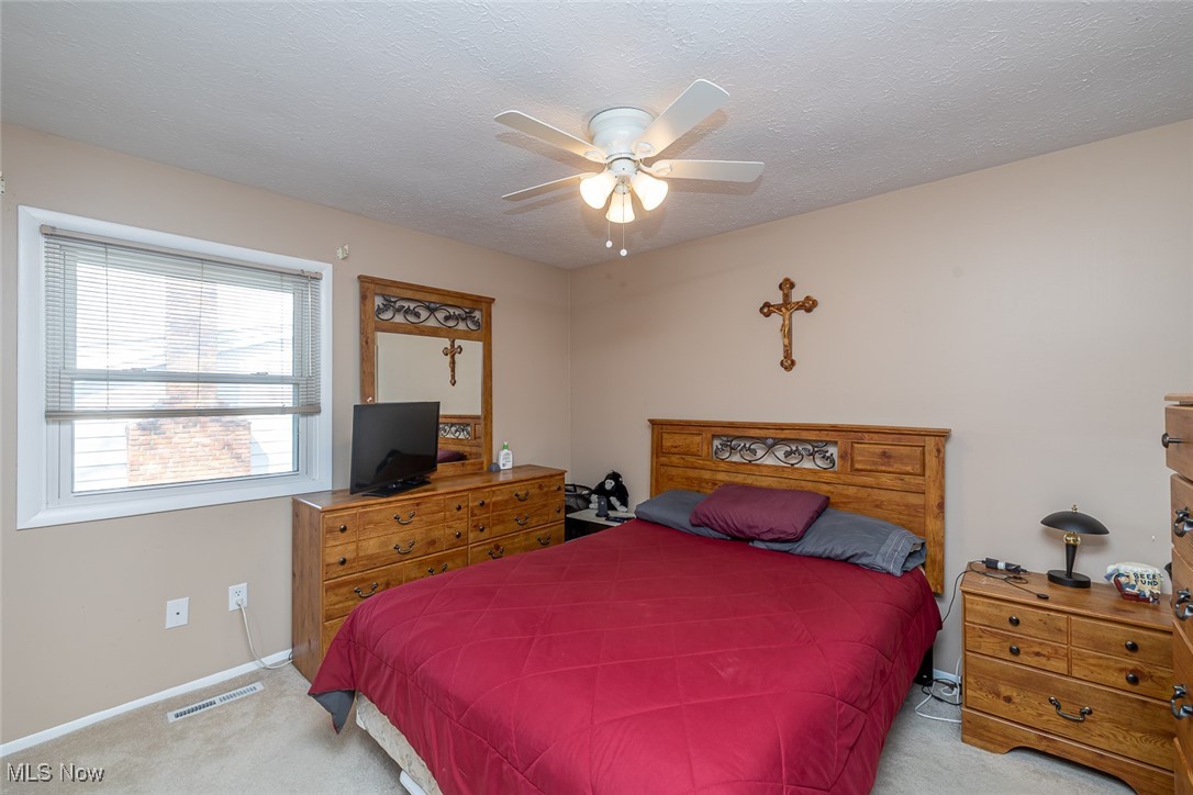 8416 Lorraine Drive, Strongsville, Ohio image 18