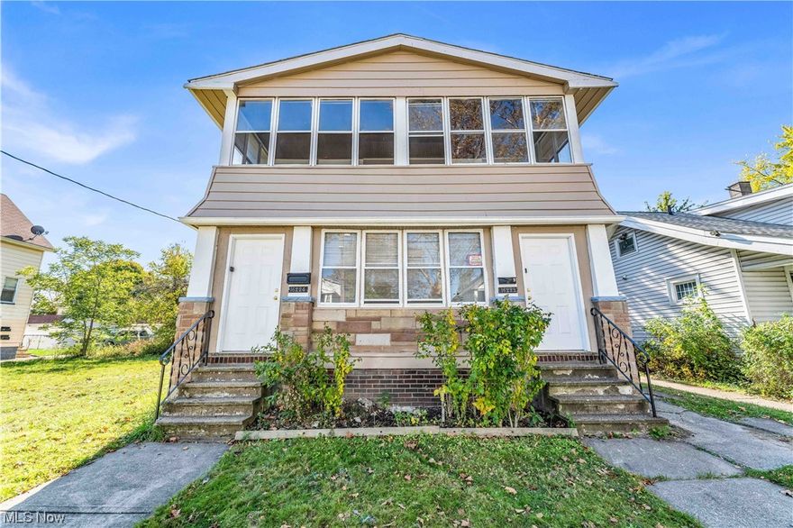 16222 Huntmere Ave UP, Cleveland - Spacious 2 bed 1 bath UP multi-family home! //

$ 825 rent / $ 825 deposit //
$49 application fee per adult //
NO SMOKING //
1 time $129 non-refundable set up fee paid at lease signing //

$30/month required resident benefit package; can include personal property/liability insurance for an additional $5/month for $35/month total. //

All applicants are required to fill out a PetScreening application, found on our website/app before being processed. Even if you have NO pets - this app must be filled out. 1-2 pets OK w/ approved PetScreening & PetFee (Some breed restrictions apply). 1 time, non-refundable pet fee of $200-500 per animal applies to all pets & must be paid prior to or when you pay your 1st month rent. (No fee for qualified assistance animals) //

Our application is processed through secure site: Findigs. They require ID & income verification. Without this, your app will not be processed. They offer 24/7 chat support on their app directly if you have any questions //

BEDROOMS: 2
BATHROOMS: 1
APPLIANCES PROVIDED: Fridge and stove
UTILITIES / RESIDENT RESPONSIBILITY:  Resident pays gas and electric and is responsible for snow removal. Serious inquiries only.
