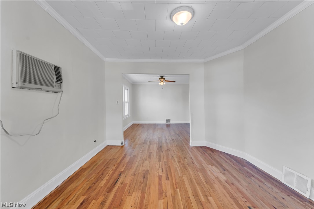 Walworth Realty Companys - Residential Lease