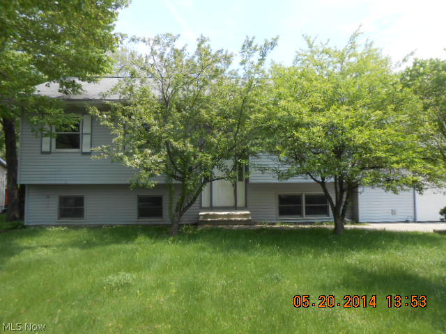 Must see to believe. 3 bedroom 2 bath Bi-level home built in 1991. Lower level looks like it was set up as an in-law suite with its own kitchen, living room, bedrooms and bath. Main level has 3 more bedrooms and another full bath. Are you ready for the "bonus" features??? How about a 2 car attached garage plus a HUGE 2+ car detached garage, an in-ground swimming pool and a back deck to relax on! The condition of all the homes systems are unknown. Property is being sold “as is”. Cash buyers need verification of funds. Conventional buyers need a letter of approval. Earnest money must be certified funds and is to be deposited with the listing office. Buyer or buyer’s agent responsible to check with Building, Zoning, EPA, DEA, Tax Department or any other requirement for intended use.
