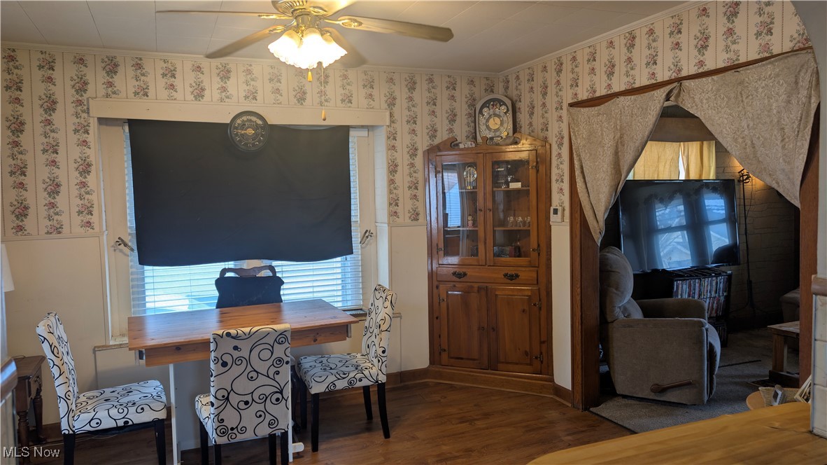 1360 Prospect Street, Barberton, Ohio image 6