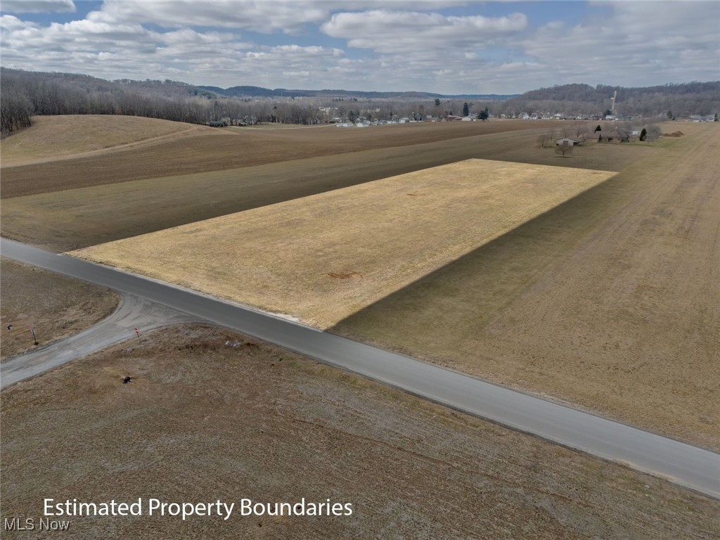 8205 Lee Road, Malvern, Ohio image 3