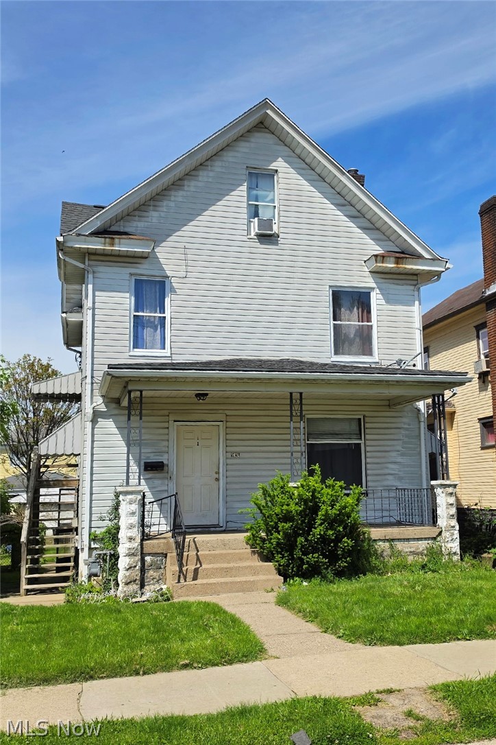 1435 Ridge Avenue