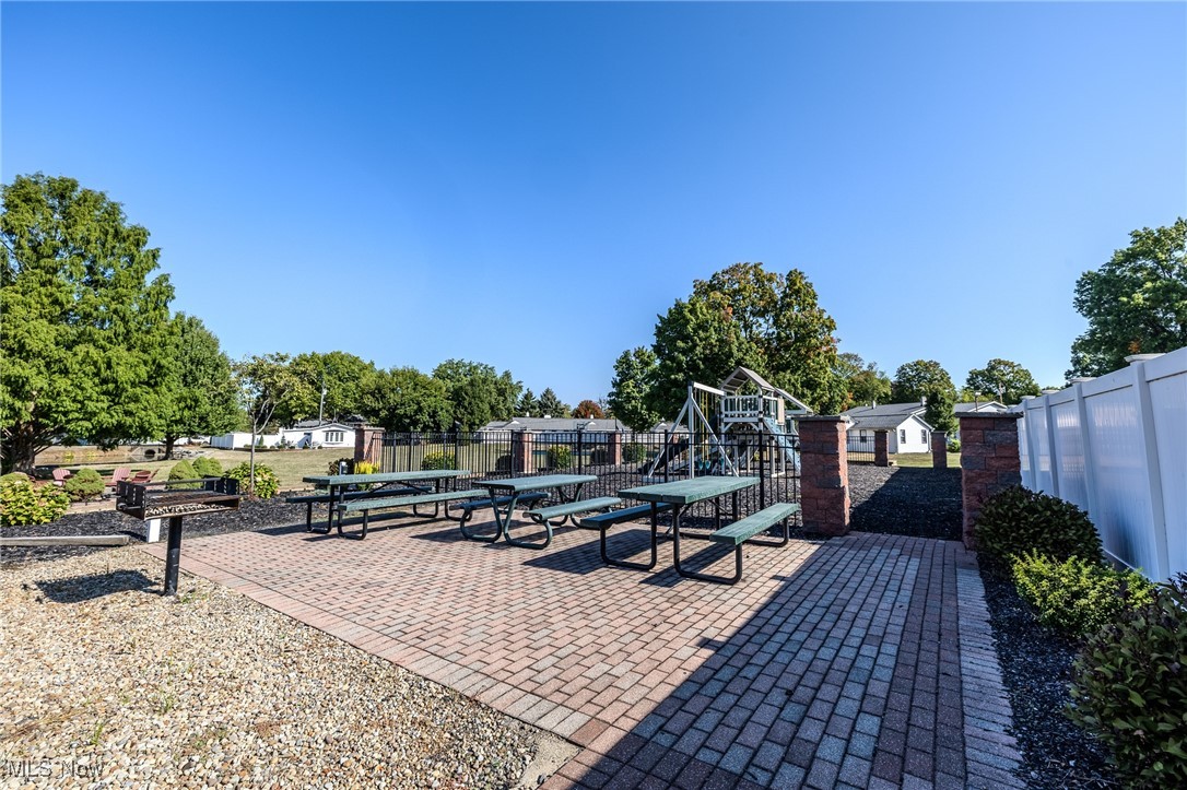 Meadowlawn Condo - Residential