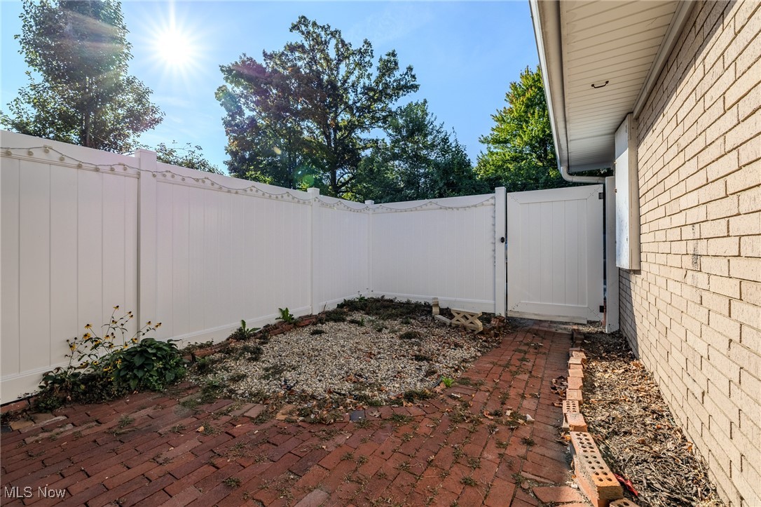 Meadowlawn Condo - Residential