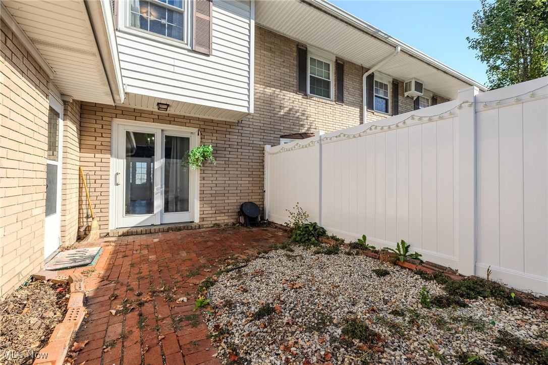 Meadowlawn Condo - Residential