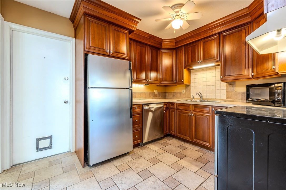 Meadowlawn Condo - Residential