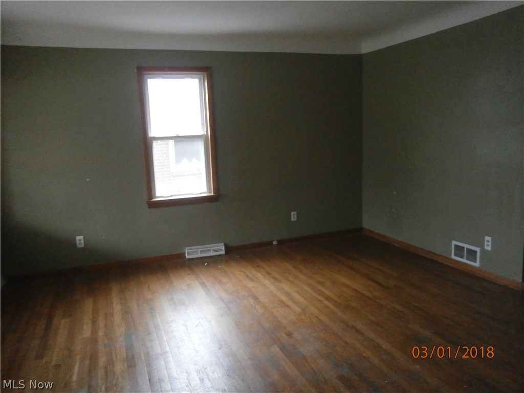 Connecticut Western Reserve - Residential