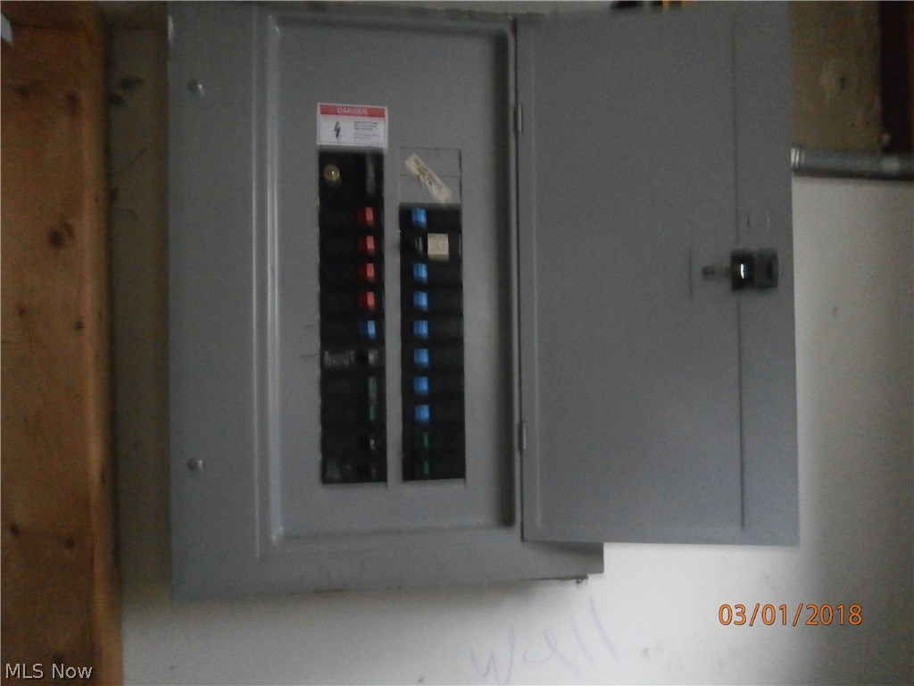 Connecticut Western Reserve - Residential