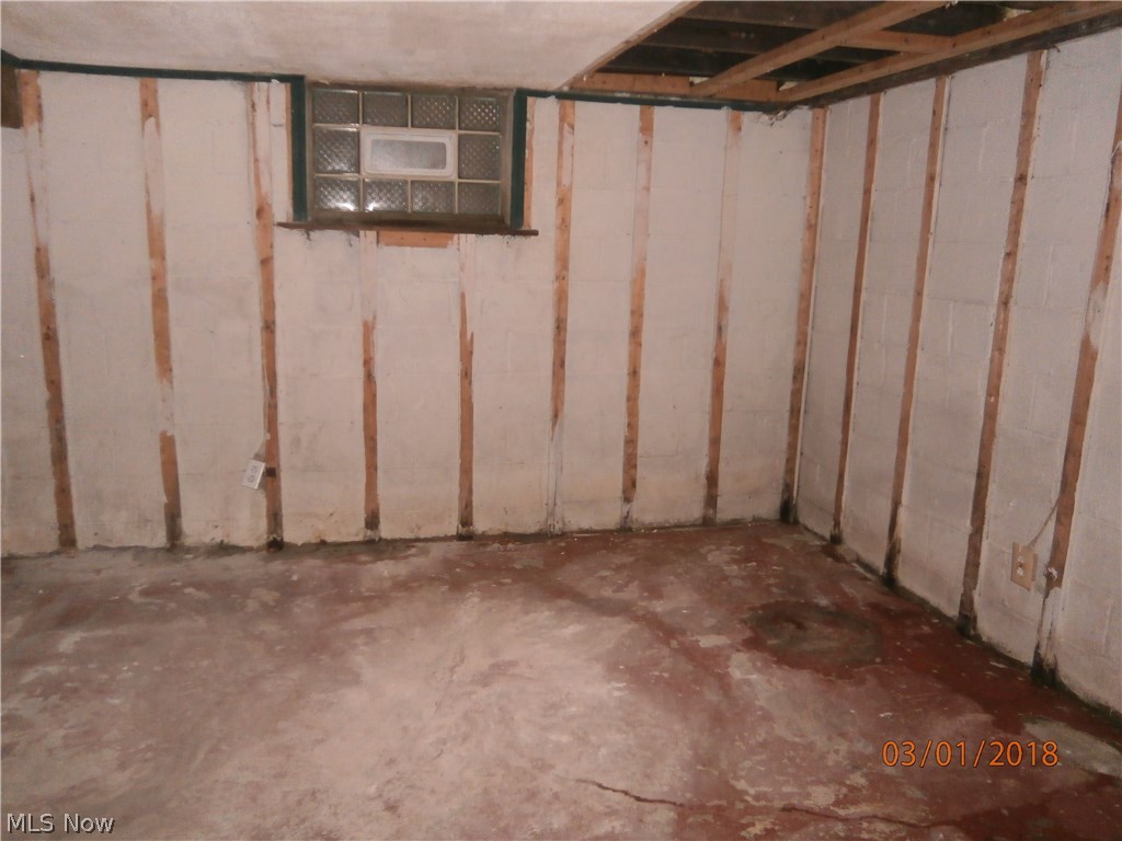 Connecticut Western Reserve - Residential