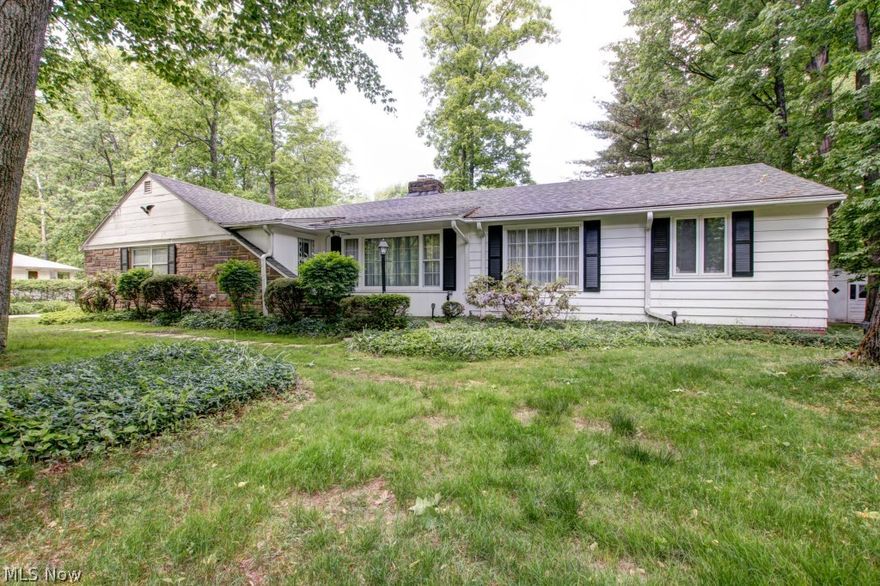 Outstanding Opportunity to own a Ranch Home in the Beautiful Worton Park Neighborhood! House is in need of some repairs and price reflects such, but this home exudes a warm & inviting atmosphere and has some updates. Features that make this 3 Bedroom, 2 Full Bath with 2 Car Attached Garage extra special - Rear yard is spacious & scenic - perfect for gatherings. Extra Large Living Room with Wood burning Fireplace. 2014 Freshly Painted, 2013 Bathroom Remodel, Sump Pump 2011, Roof & Gutters 2010, Storm Sewers 2005, Furnace / AC / Water Tank 1997, Windows 1999. Third Bedroom has been used as an in-law suite with it’s own entrance. Home has fresh, welcoming & easy to move in neutral colors. Home Warranty is provided. This house is perfect for the buyer who doesn't mind doing some work and making this house shine again. Historically, Homes in this neighborhood sell quickly - come see it today!