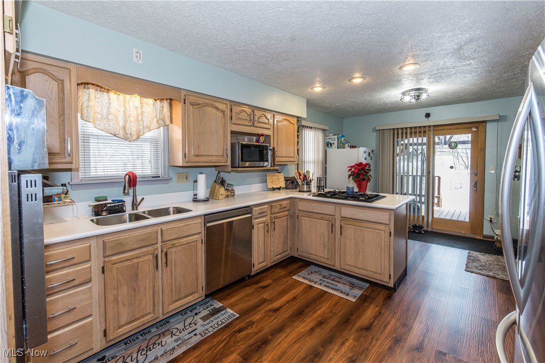 Henry Caines Lee Road Sub - Residential