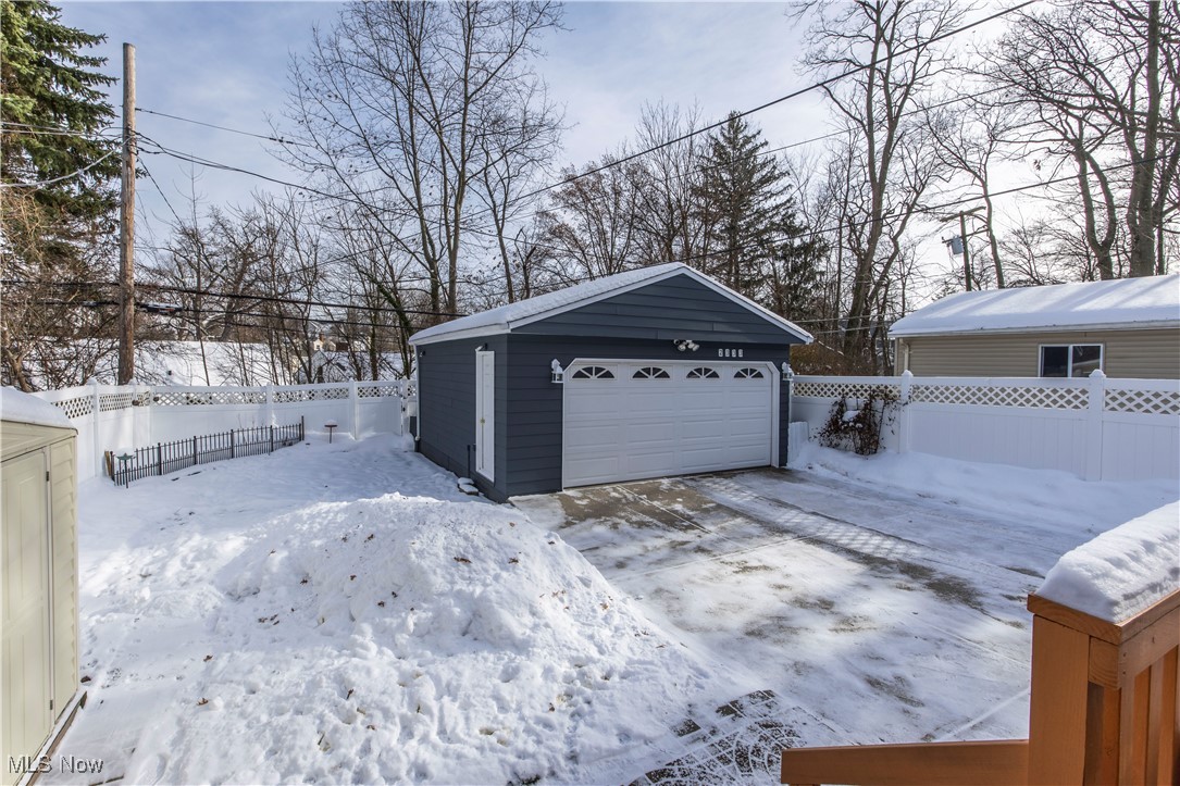 Henry Caines Lee Road Sub - Residential