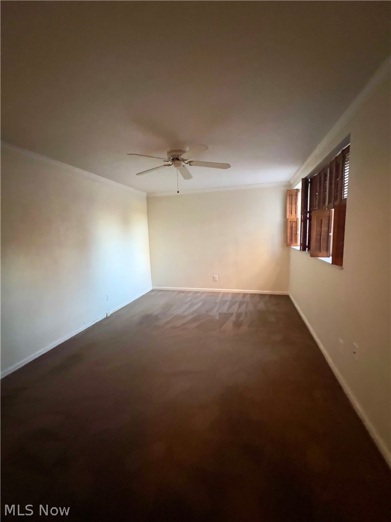 Shaker Villas/Ohio 02 Condo - Residential