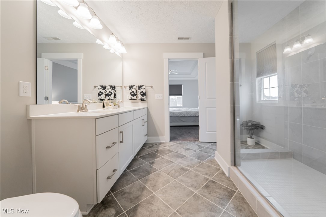 985 Hawkin Lane, Aurora, Ohio image 19