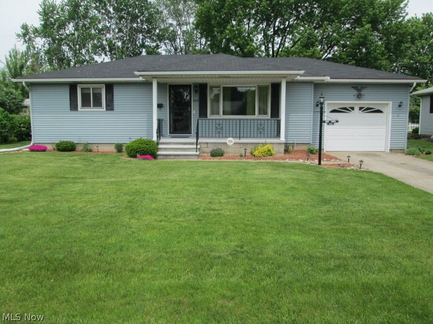 One-owner Ranch in near mint condition.  Great curb appeal!  Large Master bedroom with hard wood floors.  Exceptionally well cared for, its rare to find a home this well maintained.  Nice kitchen, the beautiful wood cabinets and counter tops are in like new condition.  Kitchen appliances work and are included.  Huge back yard is hard to find.  Meticulous landscaping.  Newer roof and garage door.  Gas heat and Central Air conditioning.  Steel siding.  Huge living room with decorative fireplace. Large 15x12 master bedroom with gorgeous hard wood floors, and two big closets.  Large basement in near mint condition, includes half bath,  toilet, shower, and laundry area.  Dryer included.  Security system.  Very nice home for the price and location. Passed point of sale inspection.  Home warranty included.