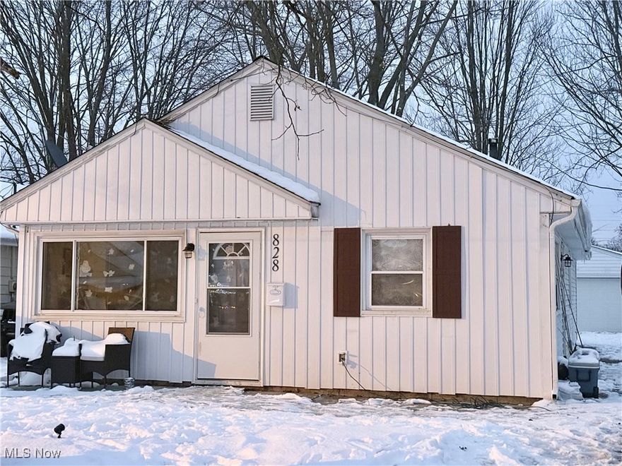 Turnkey investment opportunity in Elyria! This beautifully renovated 3-bedroom, 1-bath ranch offers easy single-story living with stylish LVP flooring, fresh neutral paint, and updated kitchen cabinets throughout. Recent upgrades also include a new garage door, adding both curb appeal and peace of mind. 
Tenant occupied with over one year remaining on the lease, providing immediate and reliable rental income. A low-maintenance property perfect for investors looking to expand their portfolio with a move-in-ready home.