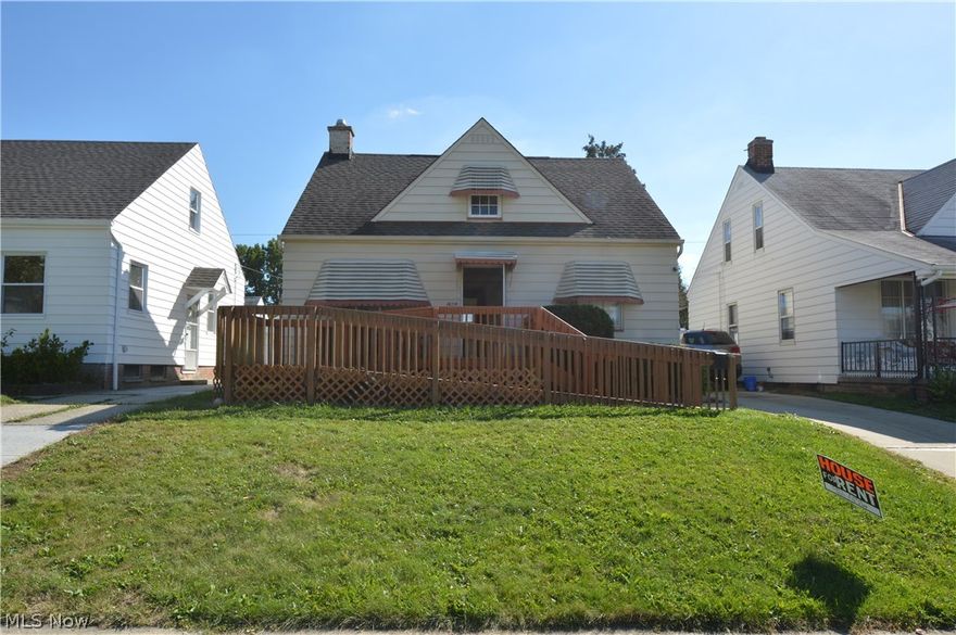 No section 8. Maintained clean  3 bedroom, 2 bath home. Front ramp/deck, finished rec-room and garage. Owner-Agent
Large bedroom on second floor with walk-in closet.