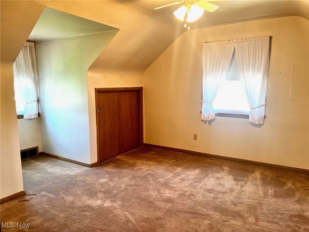 221 Eastland Ave, Warren, Ohio image 17