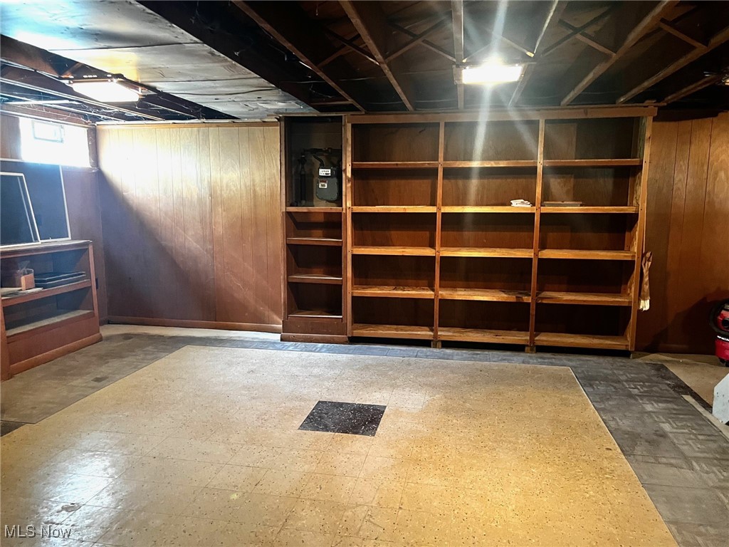 221 Eastland Ave, Warren, Ohio image 22