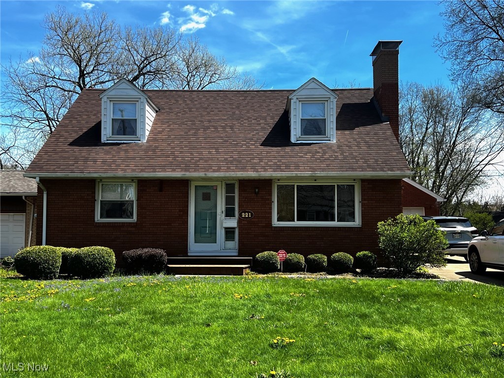 221 Eastland Ave, Warren, Ohio image 1