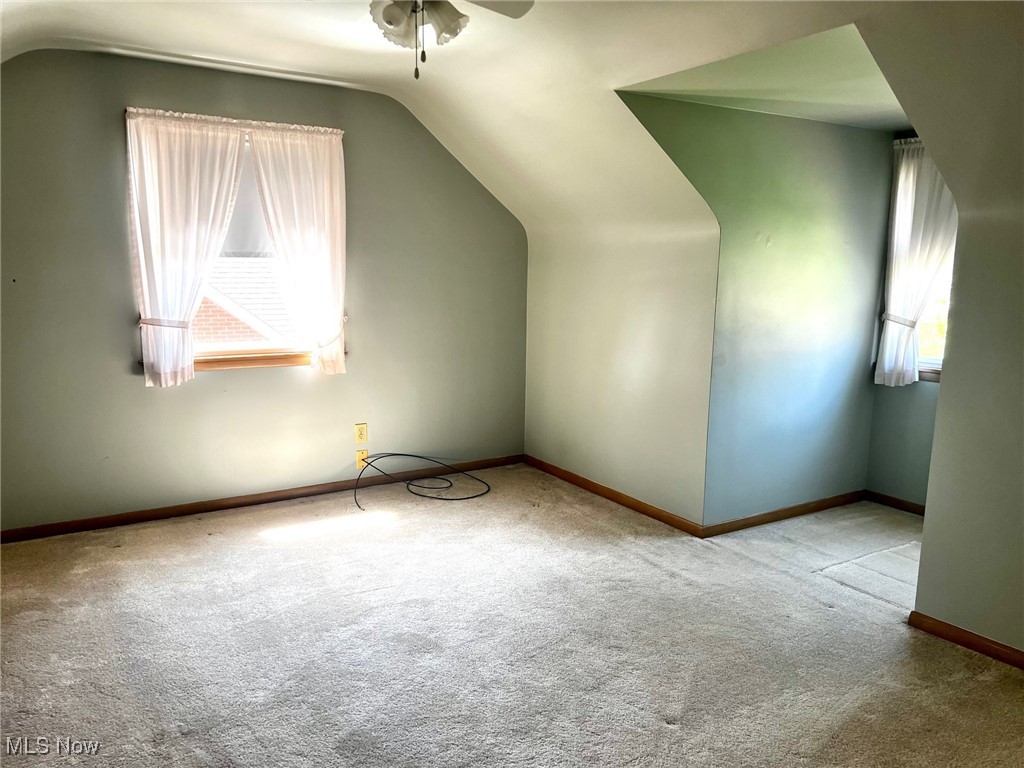 221 Eastland Ave, Warren, Ohio image 16