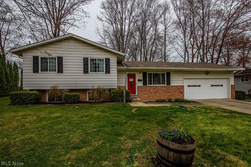 Welcome to this wonderful 3 level split with hardwood floor and family room addition on the back! Skylights, and updated decor make this home refreshing and spacious. 3 Bedrooms and 2 full baths upstairs, including a master bathroom. Main floor has hardwood, and an addition on the back, which offers great open layout. Lower level has a very large family room, with plenty of light. Large unfinished area with laundry room. Garage is extended for tons of storage, and there is additional storage in the attic and crawl space! Other recent updates include: New furnace in 2014, and Dishwasher in 2015. Call for a showing today!