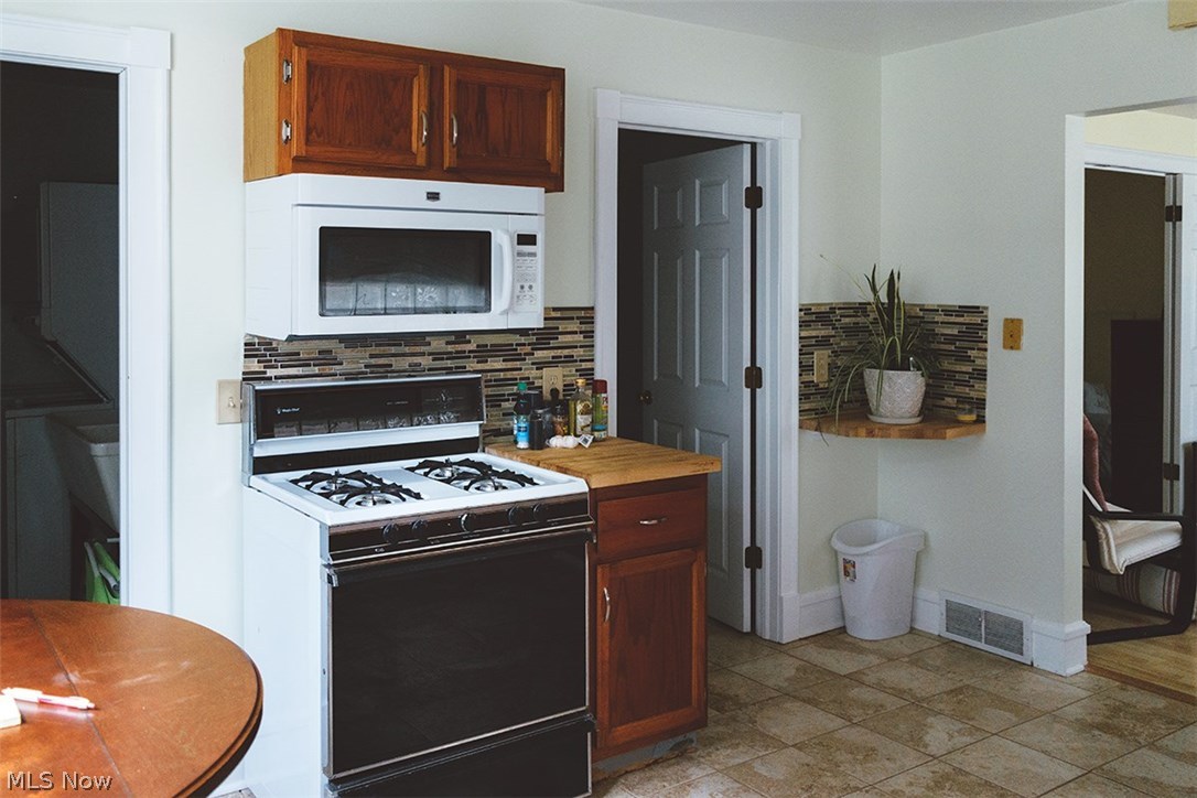 H Hadlows Allotment - Residential Income