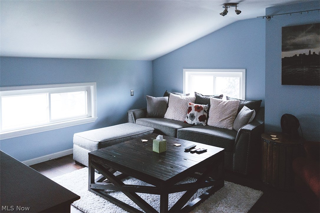 H Hadlows Allotment - Residential Income