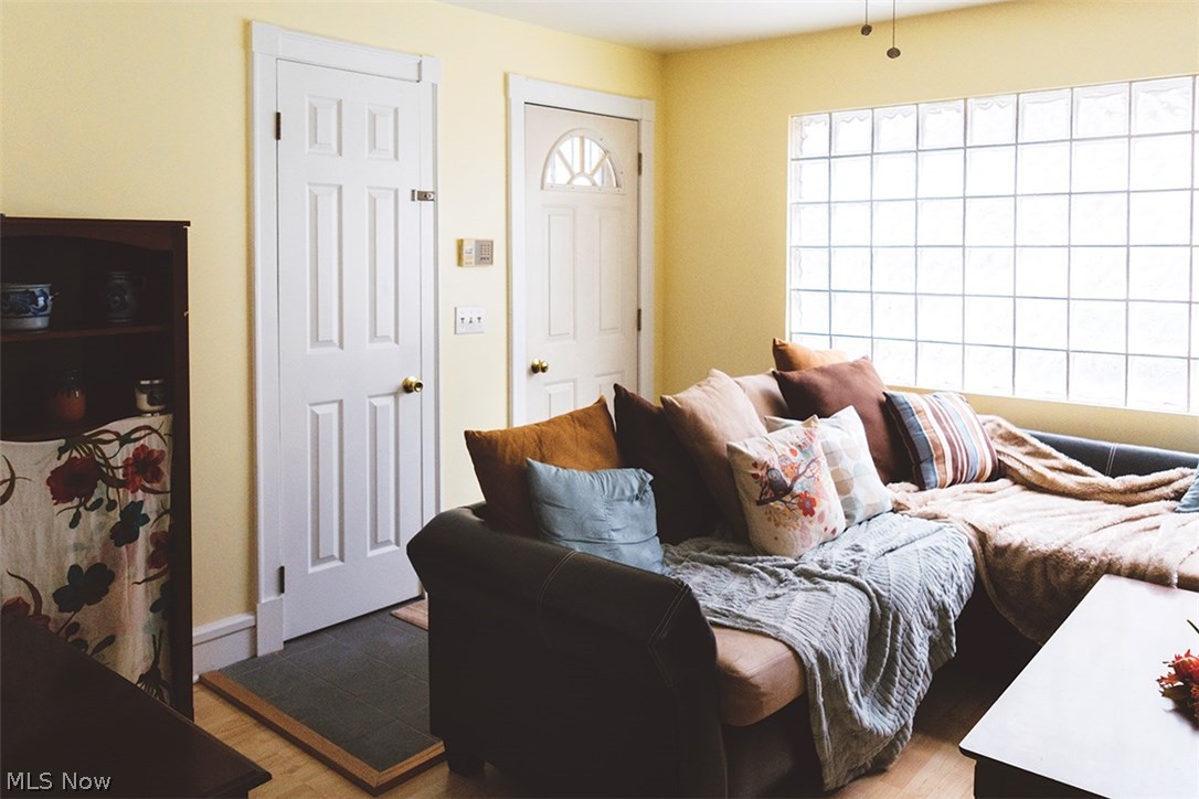 H Hadlows Allotment - Residential Income