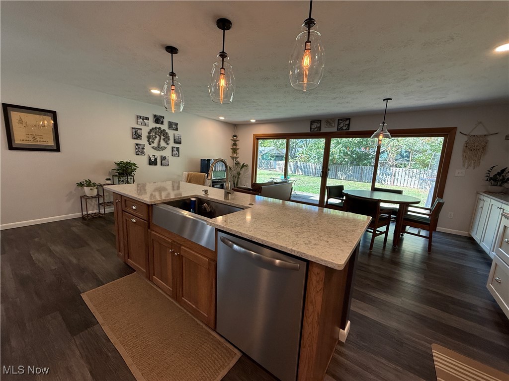 396 Crossbrook Drive