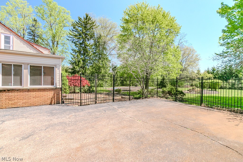 Shaker Estates - Residential